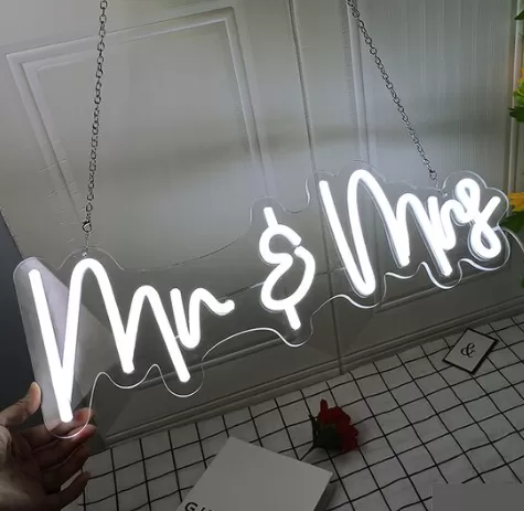 LED užrašas, MR&MRS, 1 vnt.